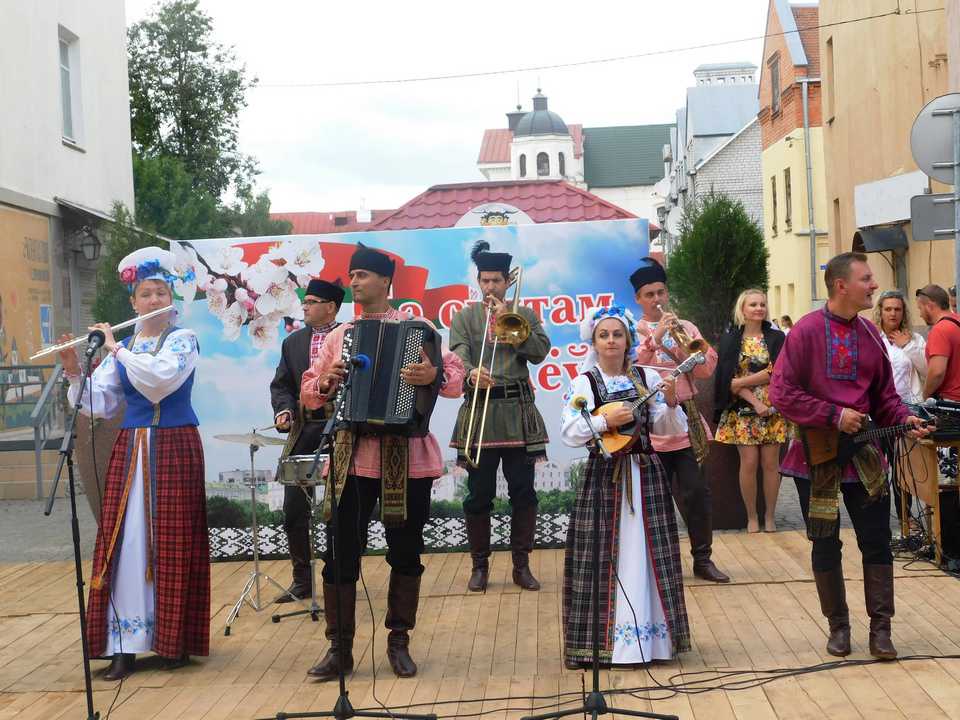 Могилев отмечает День Независимости Республики Беларусь.Фото