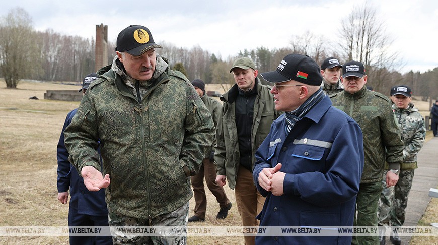 “Начинать надо немедленно”. Лукашенко поручил построить новый музей в “Хатыни” к 80-летию трагедии