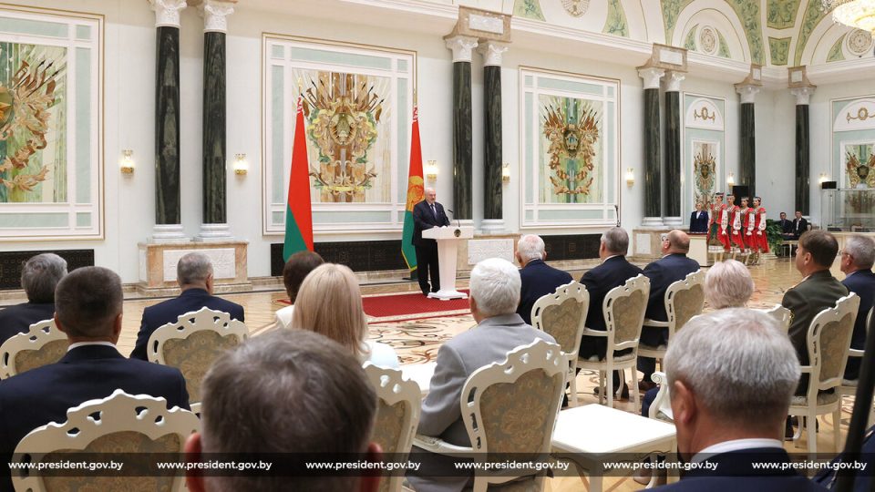 Вручение государственных наград Александром Лукашенко