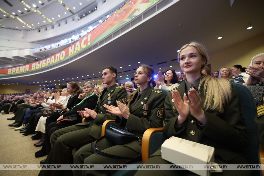 Более Br90 тыс. направлено из спецфонда Президента Беларуси на поддержку талантливой молодежи